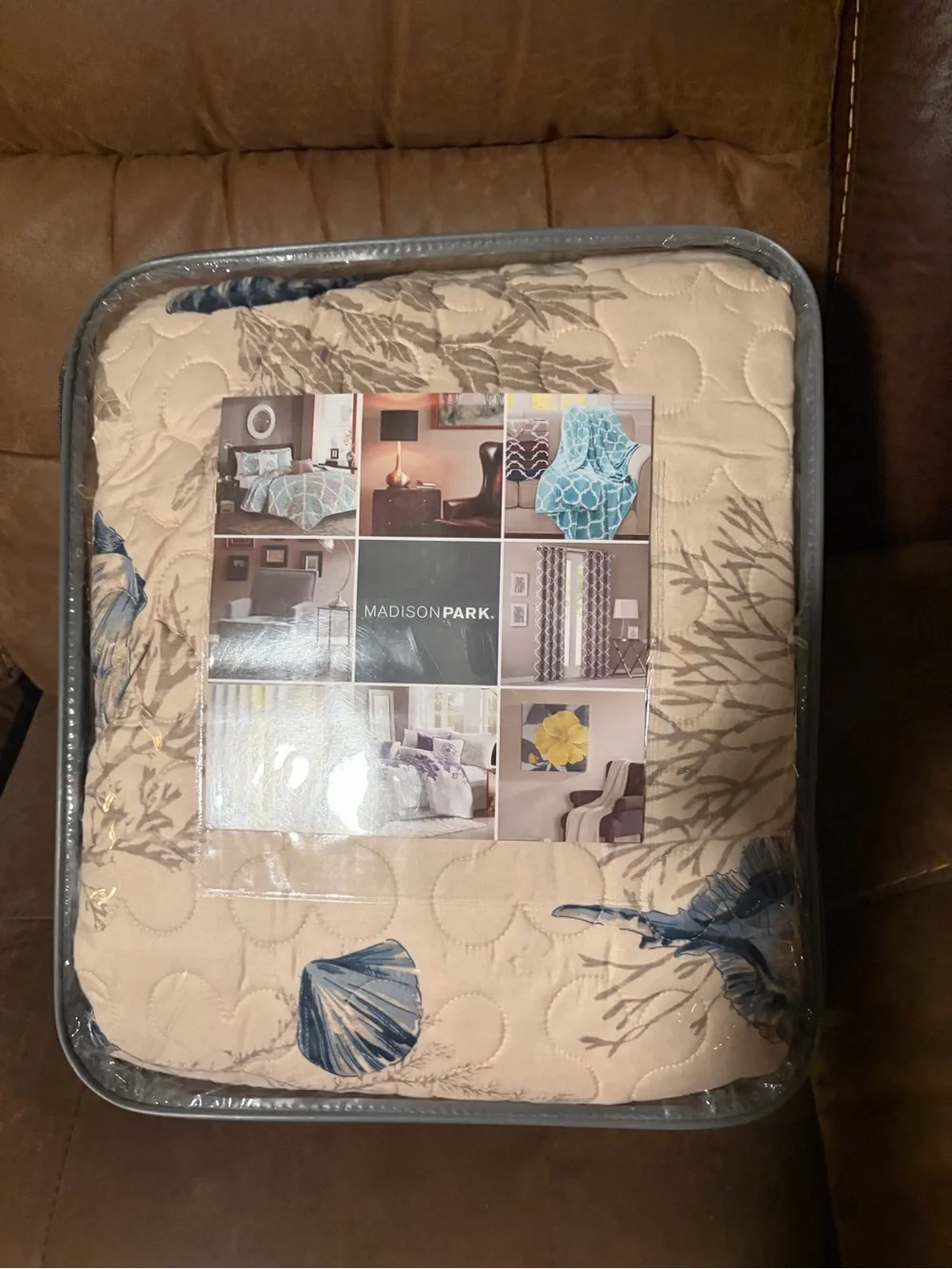 Madison Park Bayside Seashell🐚Blue 6 Piece Day Bed🛏️Cover Set